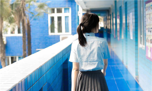 滴道如何找到一个可以帮助我生孩子的女人？